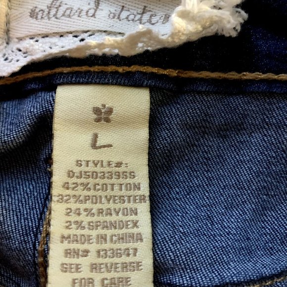 Altar'd State Jean Mini Skirt Womens L Frayed Distressed Button Fly Wildcat Wash - Picture 3 of 8